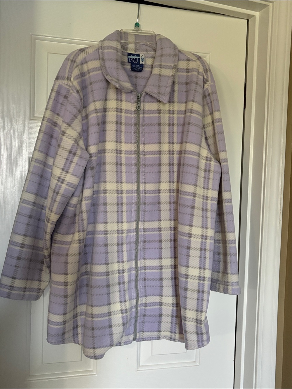 Venezia Jeans Lt Purple and Cream Plaid Flannel/Fleece Jacket Size 14/16